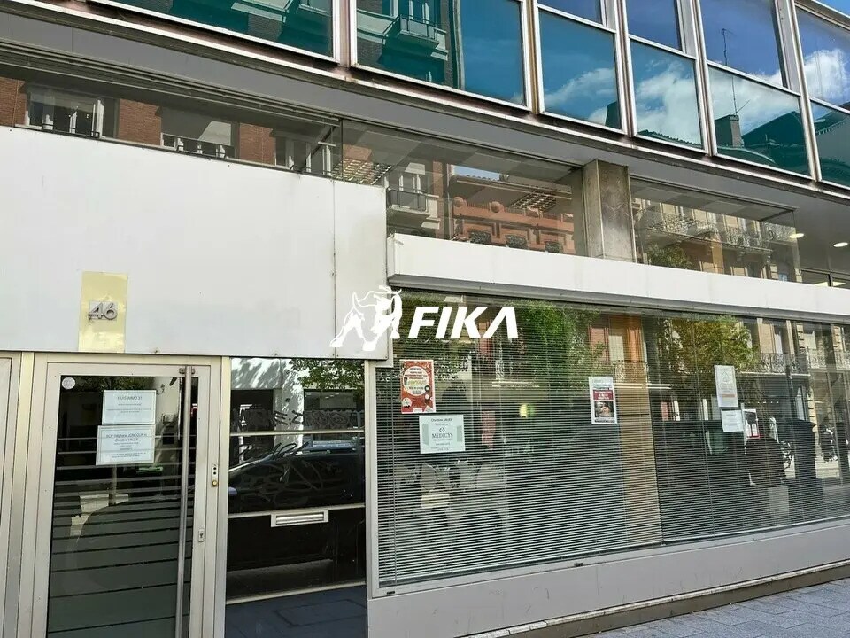 Office in Toulouse for lease Building Photo- Image 1 of 5