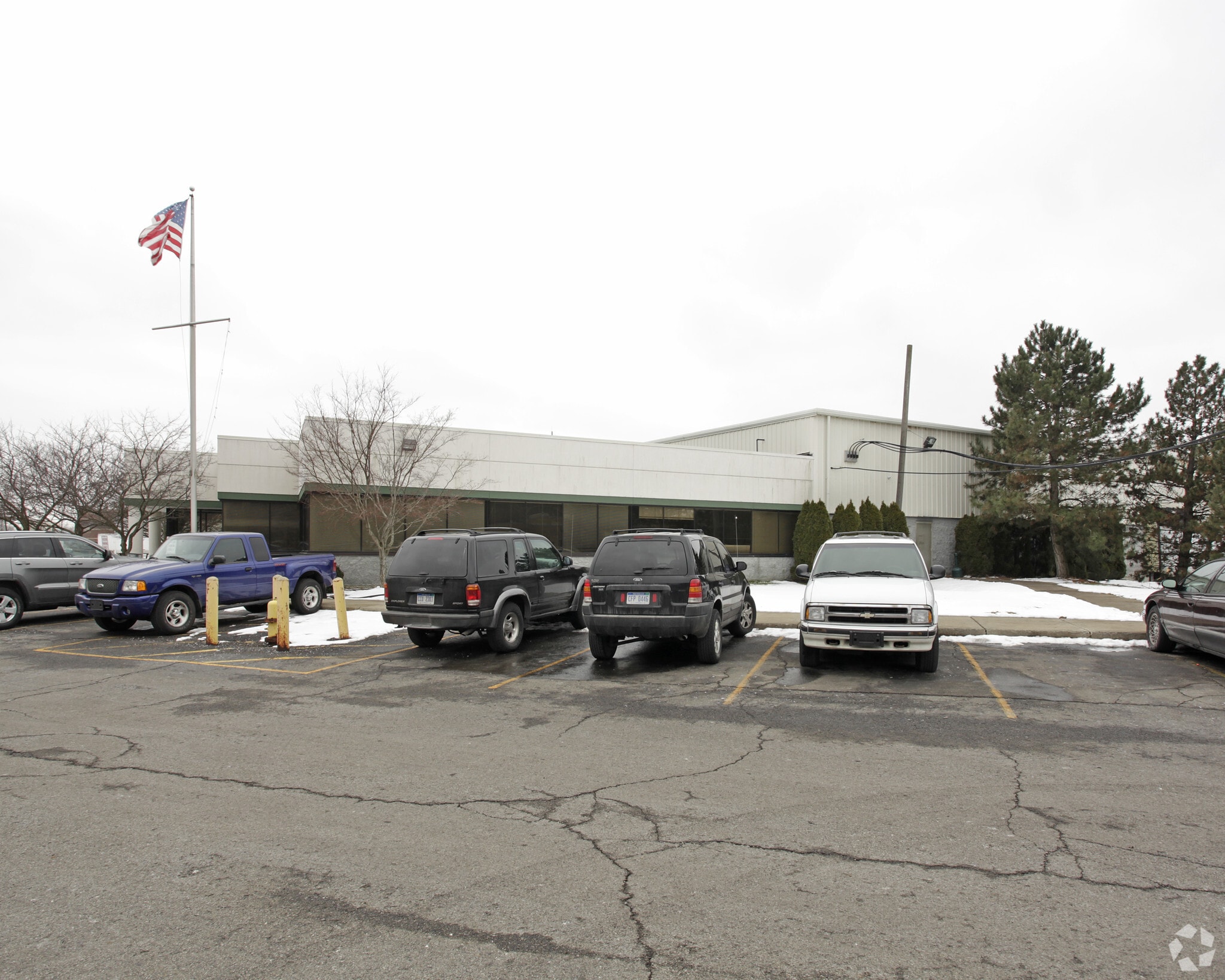 39133 Webb Dr, Westland, MI for lease Building Photo- Image 1 of 3