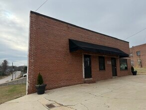 141 Depot St, Roxboro, NC for lease Interior Photo- Image 2 of 20