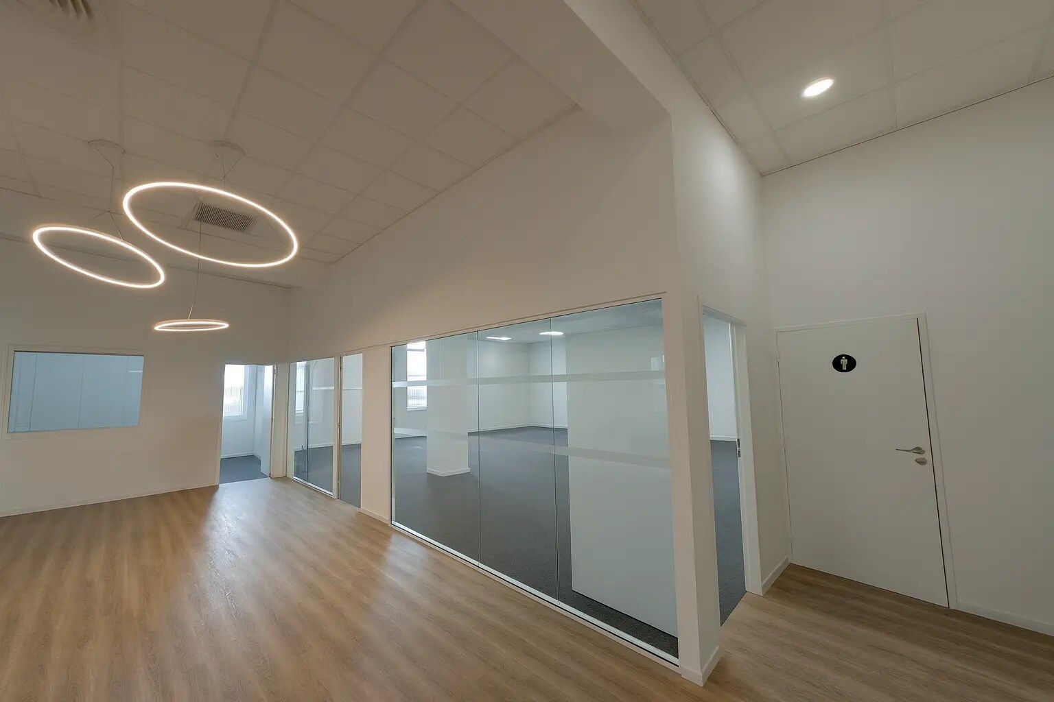 Rue Des Docks Rémois, Bétheny for sale Interior Photo- Image 1 of 8