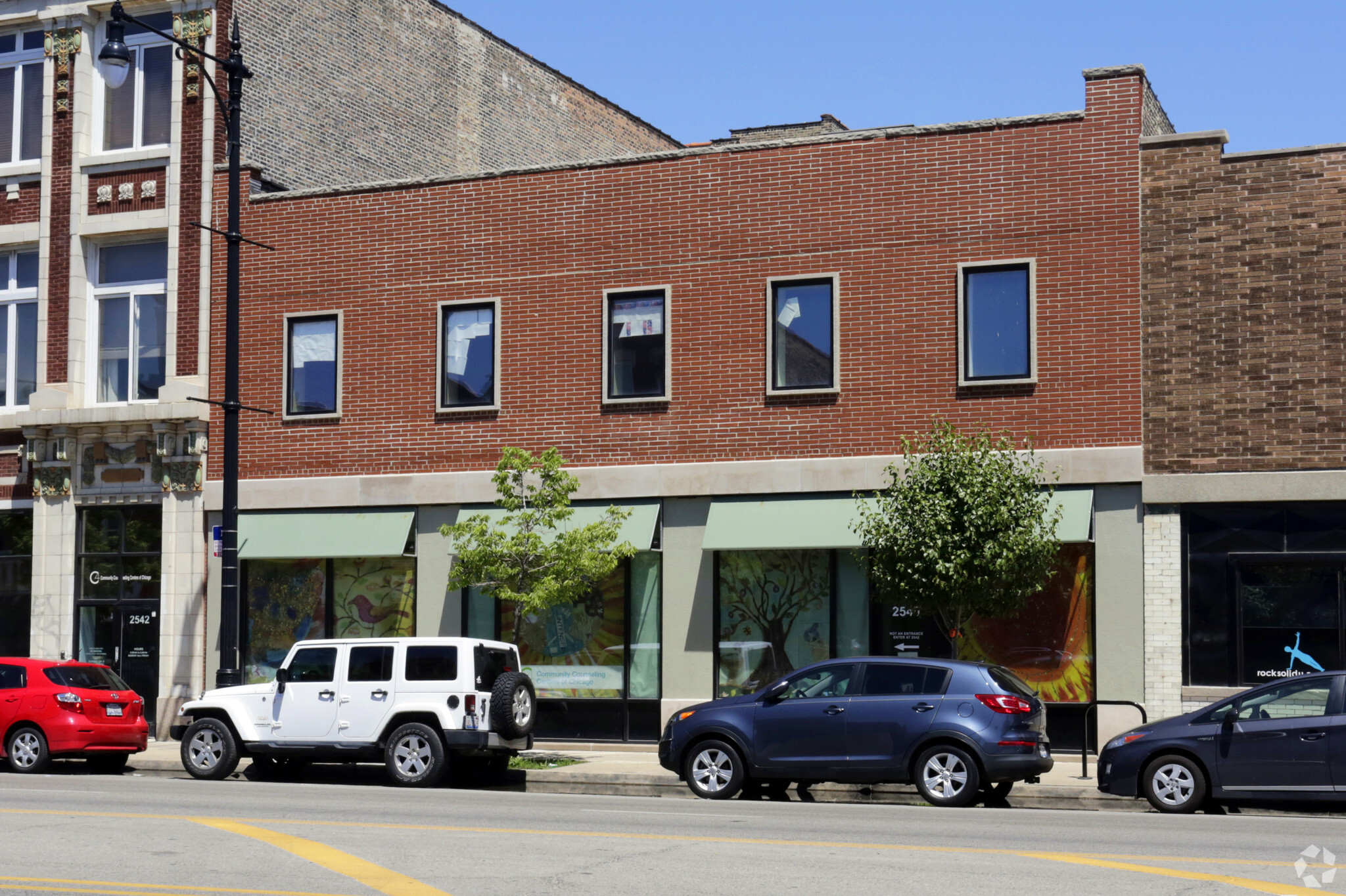 2540 W North Ave, Chicago, IL for sale Primary Photo- Image 1 of 8