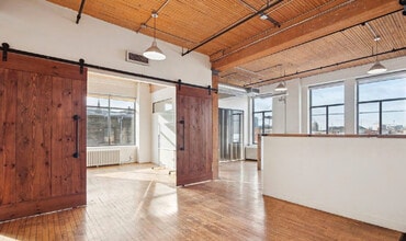 183 Bathurst St, Toronto, ON for lease Interior Photo- Image 2 of 4