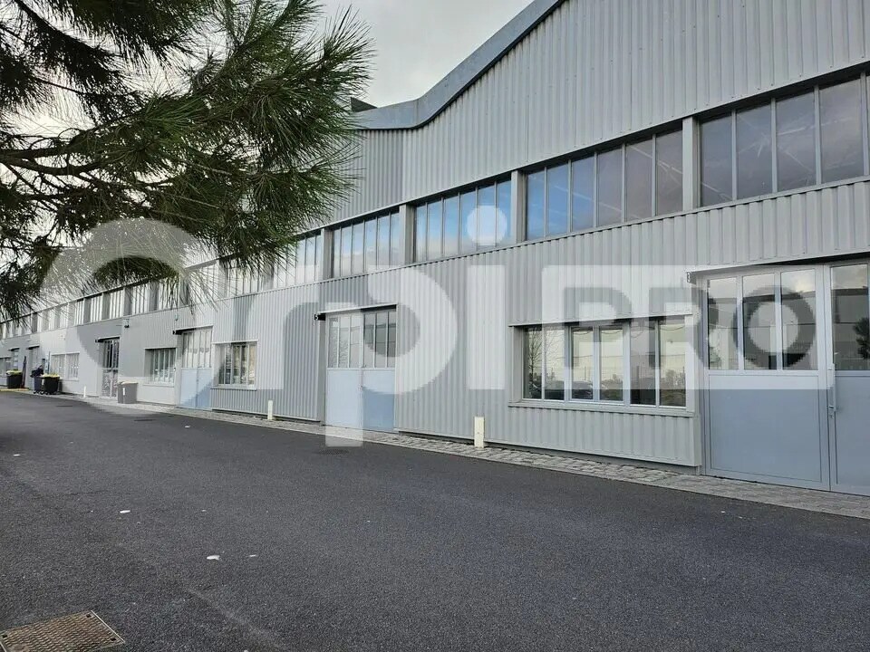 Office in Reims for sale Building Photo- Image 1 of 5