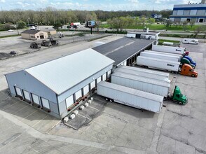 1560 W Raymond St, Indianapolis, IN for lease Building Photo- Image 2 of 8