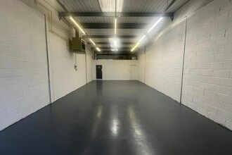 6 Empress Ct, Greenock for lease Interior Photo- Image 1 of 2