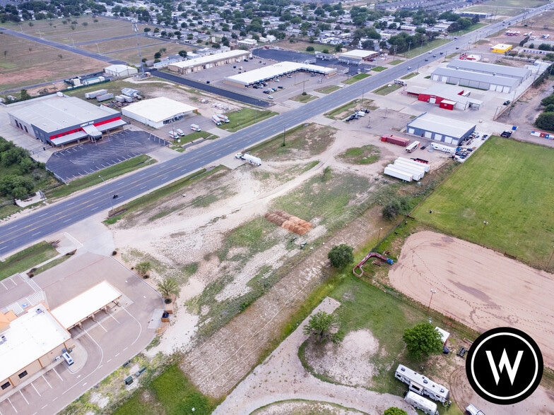 6612 19th St, Lubbock, TX à vendre - Photo du bâtiment - Image 3 de 24