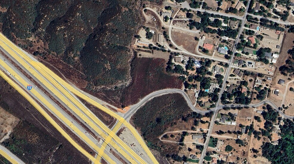 I-15 at Kenwood, San Bernardino, CA à vendre - Photo du bâtiment - Image 1 de 2