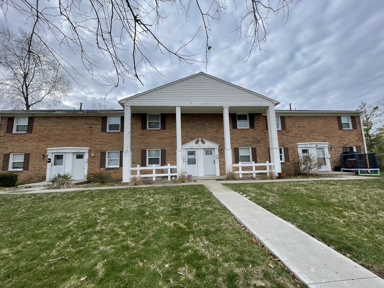 5241 Boy Scout Rd, Indianapolis, IN for sale - Primary Photo - Image 1 of 6