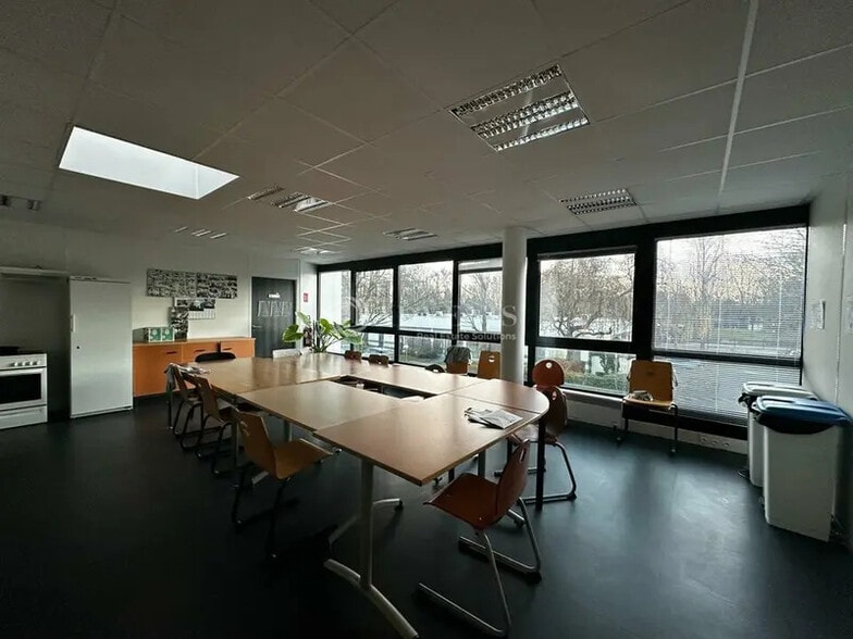 Bureau dans Villeneuve-d'Ascq à louer - Photo intérieure - Image 3 de 8
