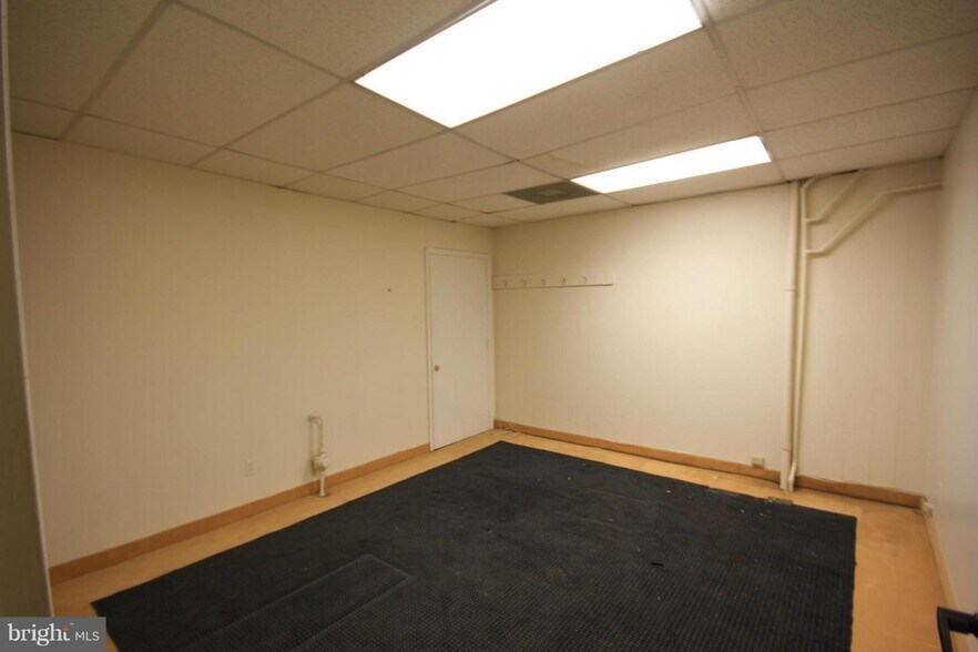 1629 Benning Rd NE, Washington, DC à louer - Photo intérieure - Image 3 de 16
