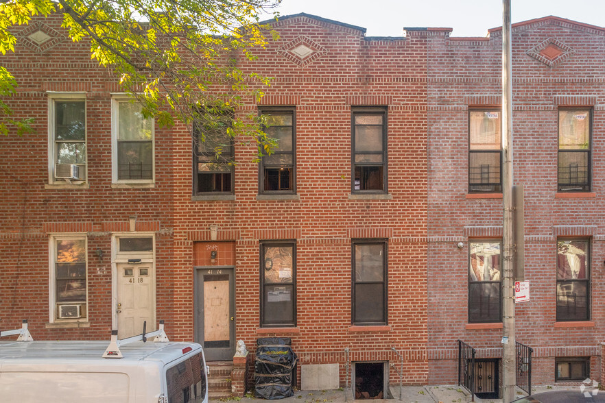 4114 40th St, Sunnyside, NY for sale - Primary Photo - Image 1 of 1