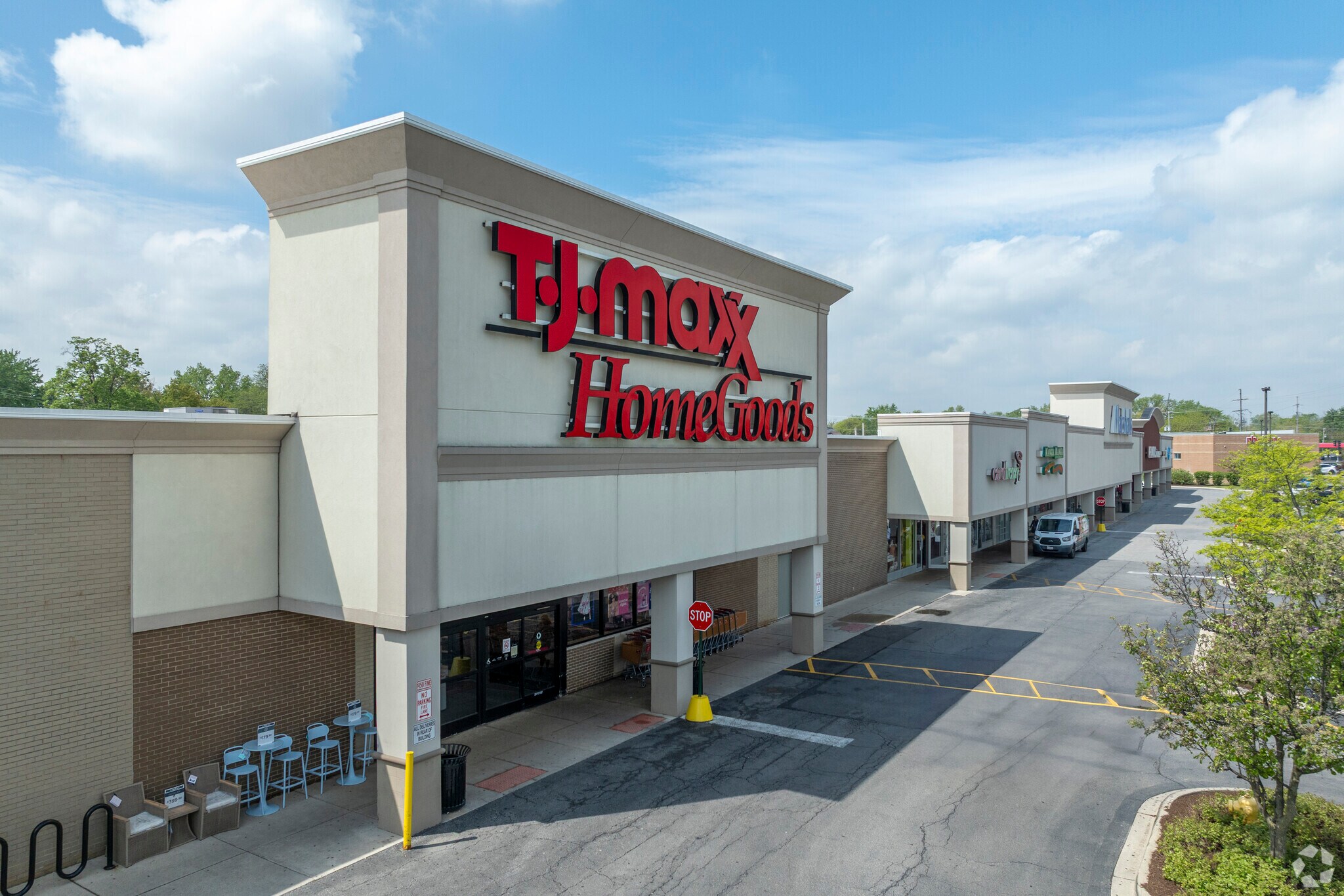 5555 S Brainard Ave, Countryside, IL à louer Photo principale- Image 1 de 7