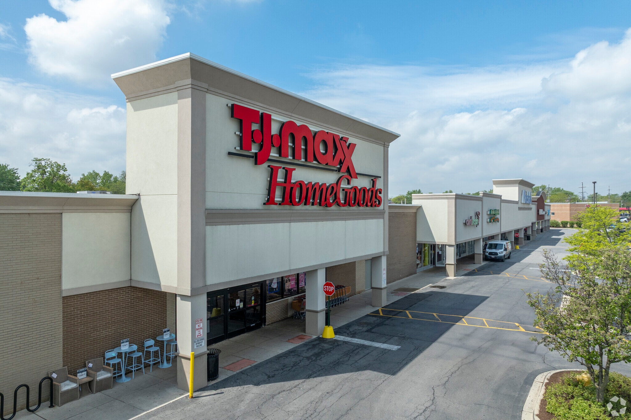 5555 S Brainard Ave, Countryside, IL for lease Primary Photo- Image 1 of 7