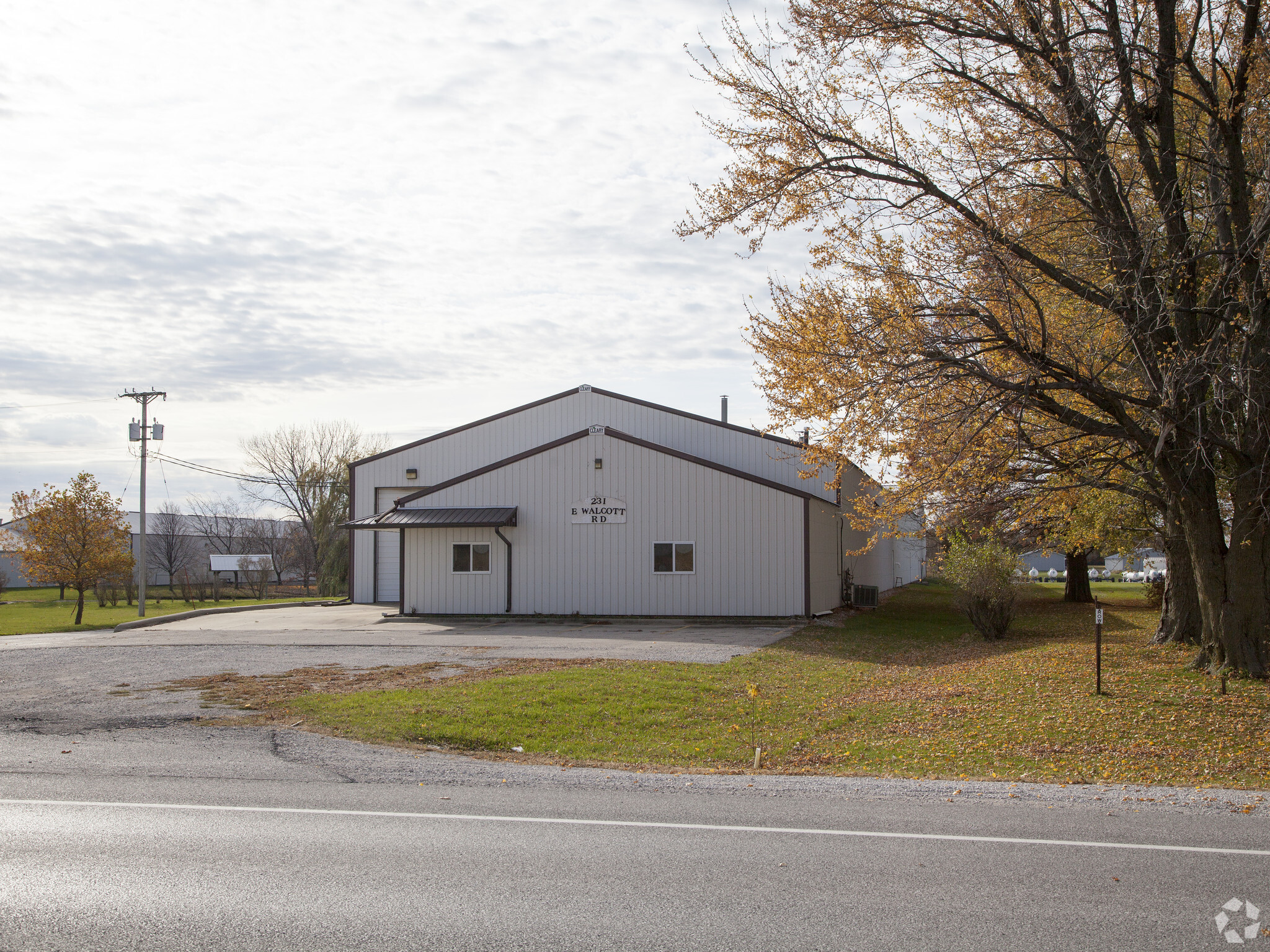 231 E Walcott Rd, Walcott, IA for sale Primary Photo- Image 1 of 1