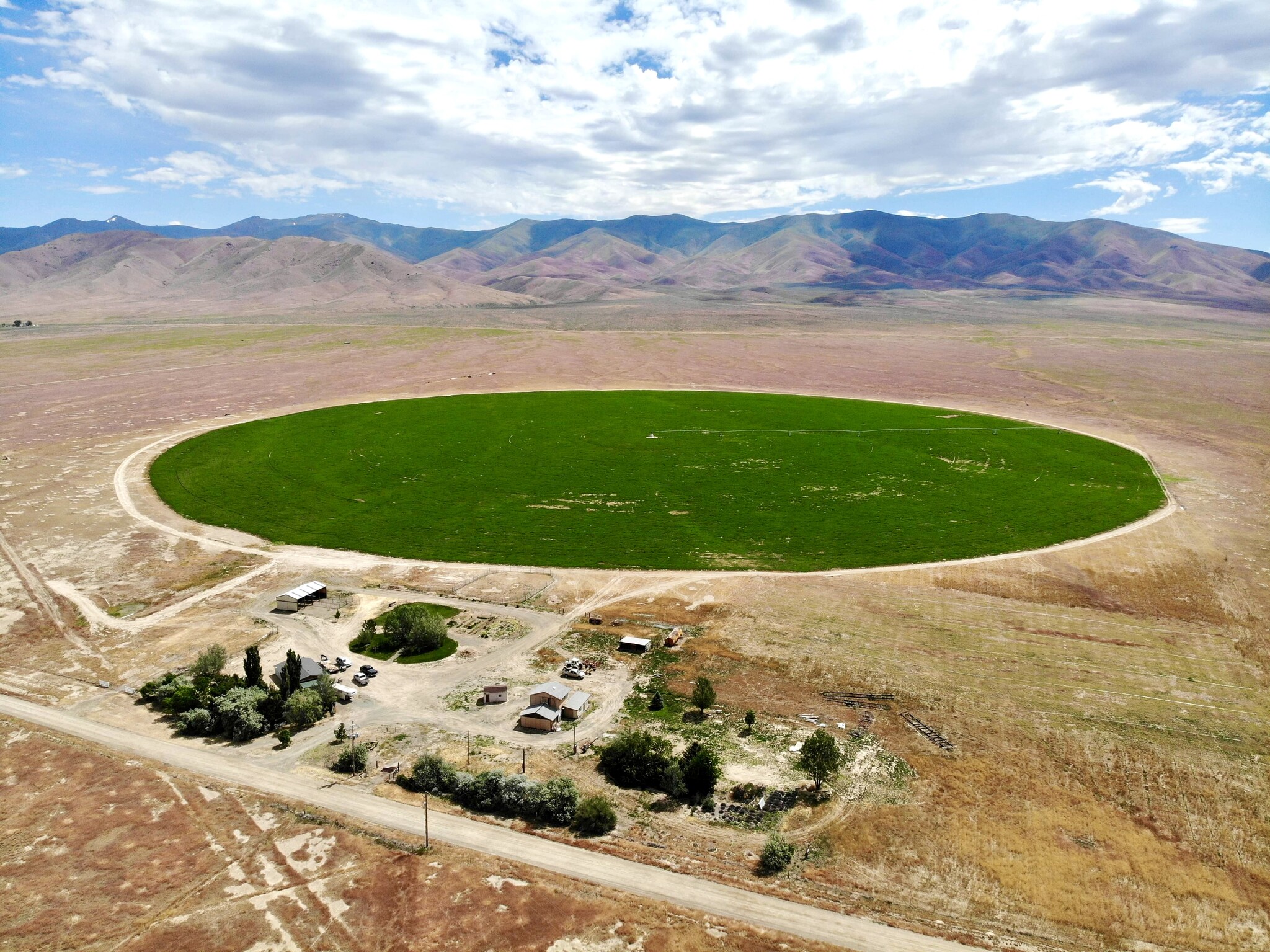 555 Innean Rd, Winnemucca, NV for sale Primary Photo- Image 1 of 45