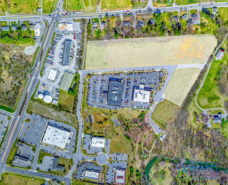 1190 Imperial Dr, Hagerstown, MD for sale - Building Photo - Image 2 of 12