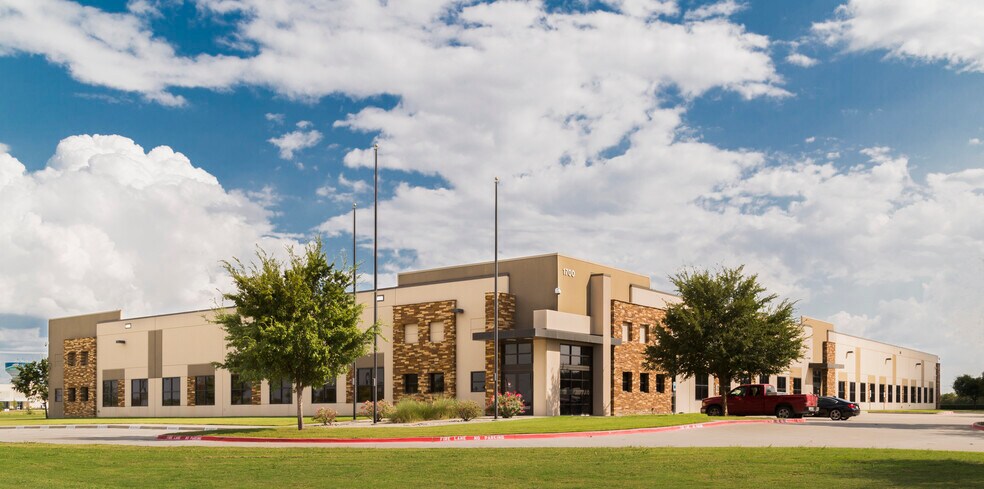 1700 Science Pl, Rockwall, TX à vendre - Photo du bâtiment - Image 2 de 7