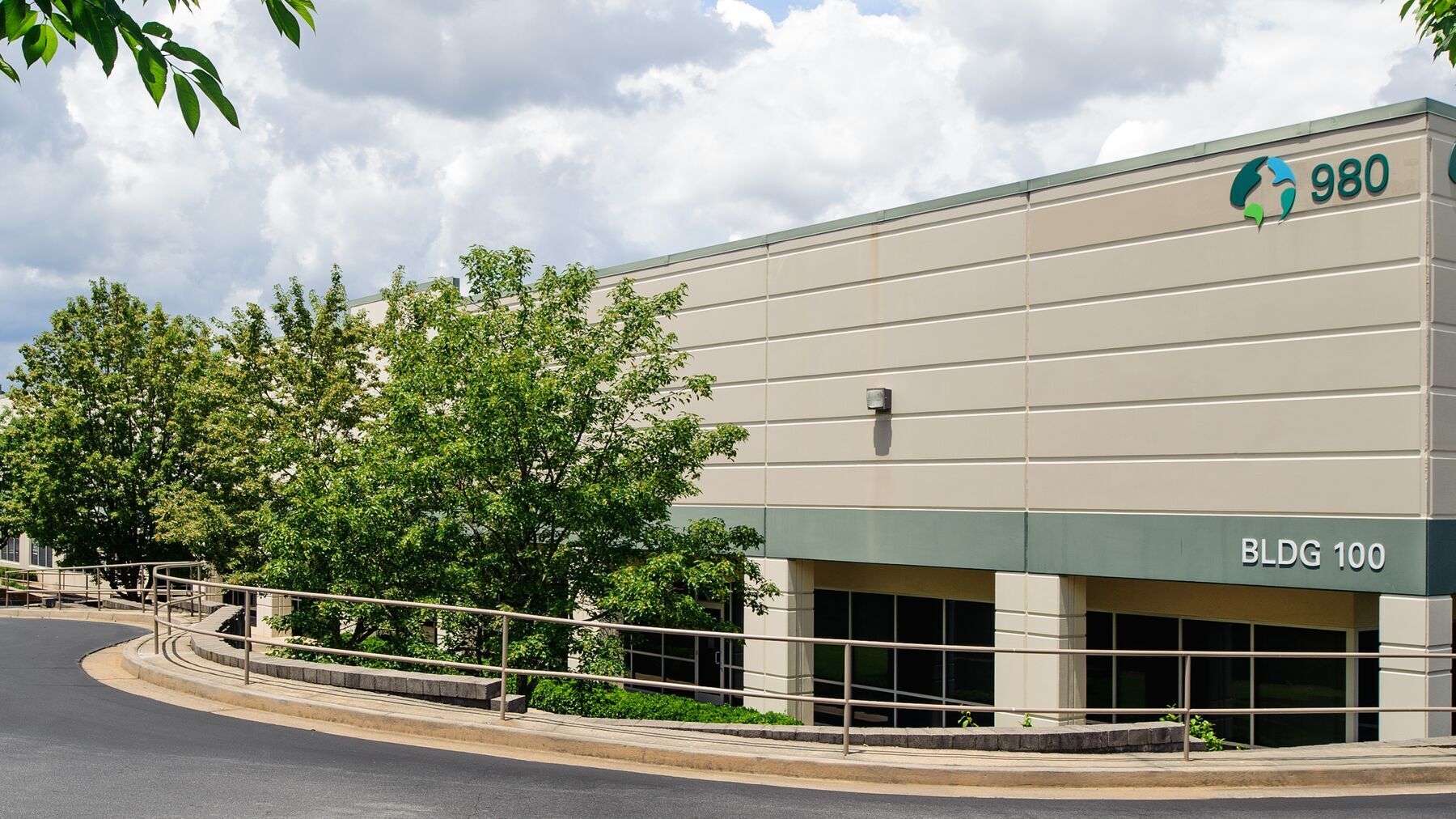 980 Cobb Place Blvd, Kennesaw, GA for lease Building Photo- Image 1 of 6