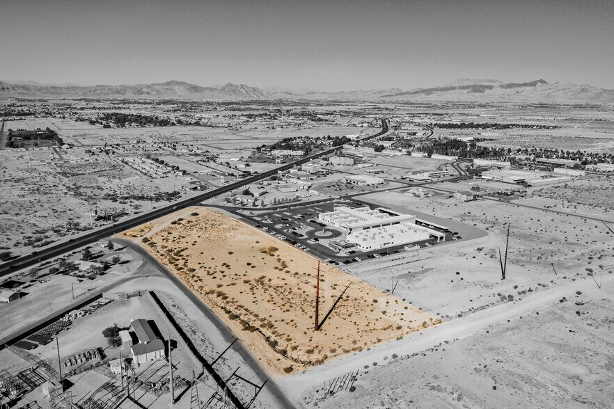 1451 S Nevada Hwy, Pahrump, NV à vendre - Aérien - Image 2 de 20