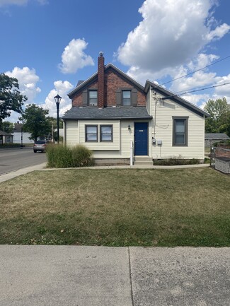 Plus de détails pour 120 N Main St, Englewood, OH - Bureau à vendre