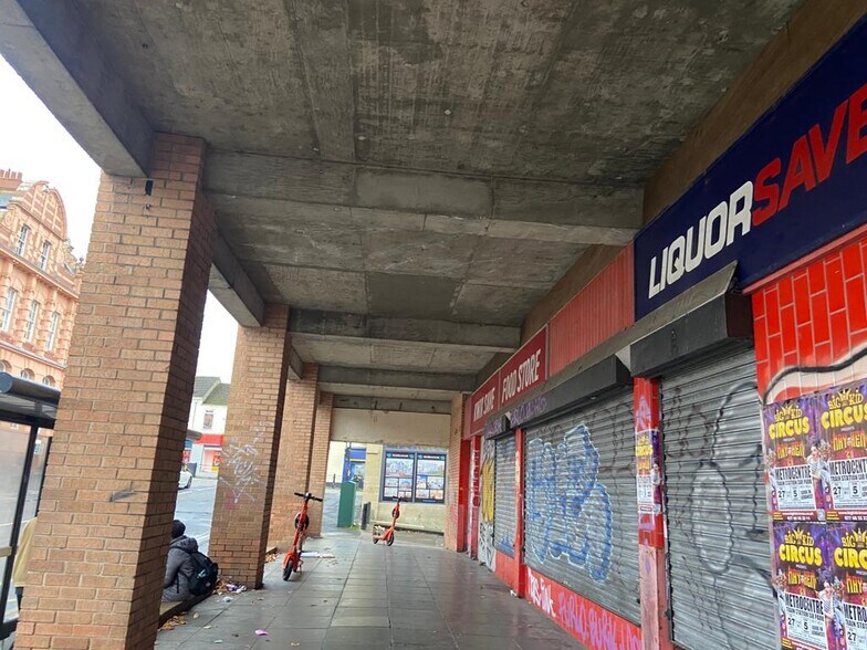 1-3 Heaton Rd, Newcastle Upon Tyne à louer - Photo du bâtiment - Image 3 de 3