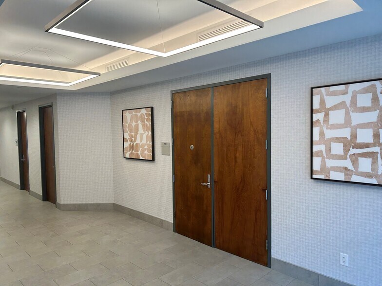 15280 NW 79th Ct, Miami Lakes, FL à louer - Photo intérieure - Image 3 de 9