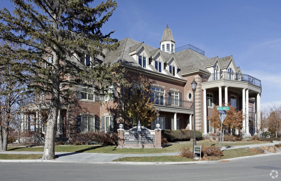 1000 Riverwalk Dr, Idaho Falls, ID for lease - Building Photo - Image 2 of 23