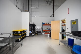 3241 Needles Hwy, Needles, CA à louer Photo intérieure- Image 2 de 8