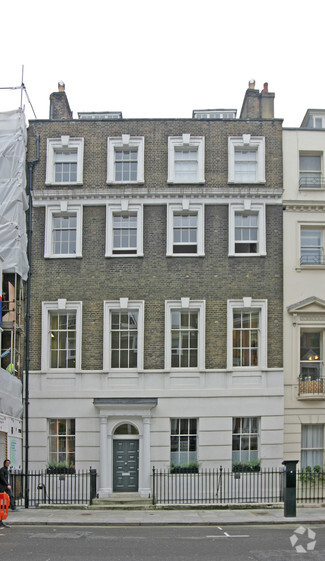 Plus de détails pour 29 Queen Anne St, London - Bureau à louer