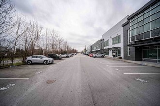 8288 North Fraser Way, Burnaby, BC for lease Interior Photo- Image 2 of 18