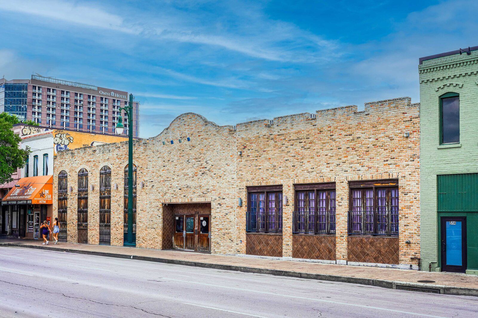 201 E 6th St, Austin, TX for lease Building Photo- Image 1 of 4