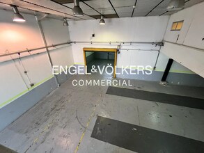 Industriel dans Santa Perpètua de Mogoda, Barcelona à louer Photo intérieure- Image 2 de 21