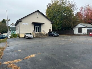 Plus de détails pour 3 Viola Ave, Riverside, RI - Spécialité à vendre