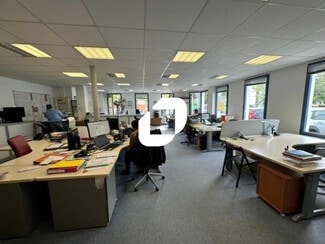 More details for 5 Rue Hans List, Croissy-sur-Seine - Office for Lease