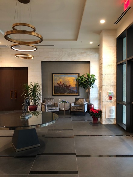 804 N Collins St, Arlington, TX à louer - Photo intérieure - Image 3 de 8