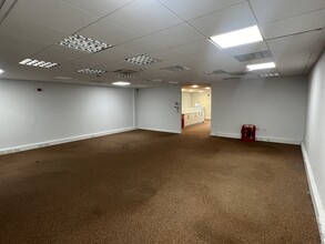 G7 Mellors Rd, Nottingham for lease Interior Photo- Image 2 of 3