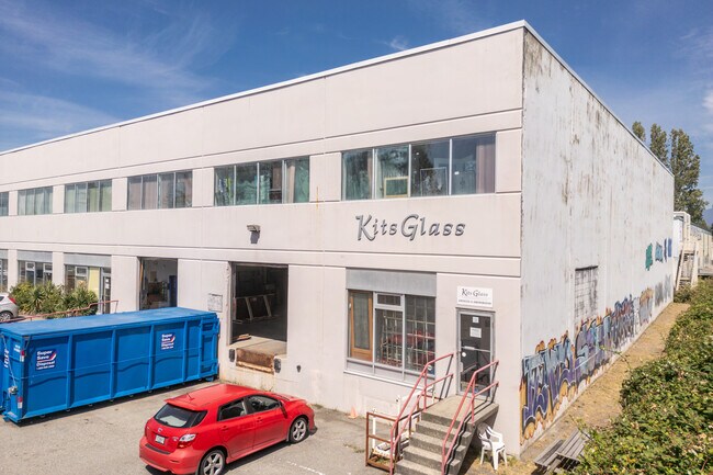 Plus de détails pour 2800 Viking Way, Richmond, BC - Industriel à louer