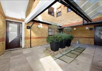 88 Clapham Park Rd, London for sale - Building Photo - Image 3 of 34