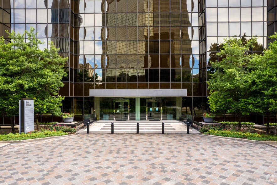 3050 Post Oak Blvd, Houston, TX à louer - Photo du bâtiment - Image 3 de 4