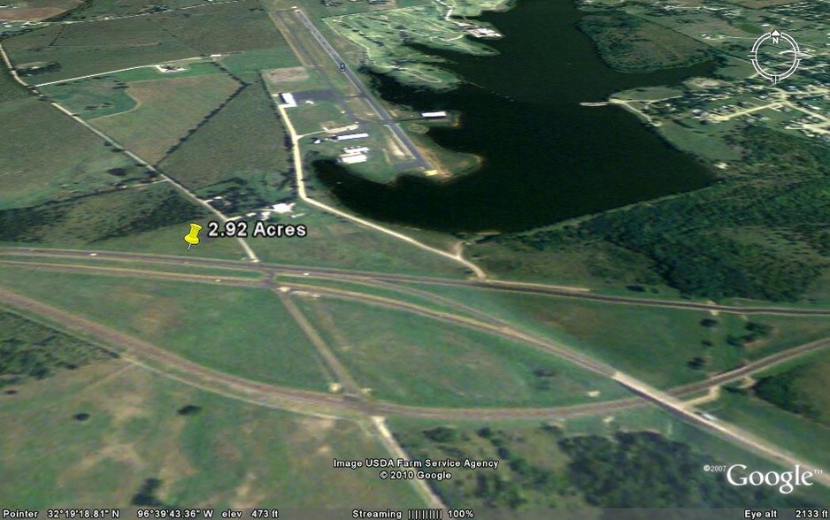 4900 W Ennis Ave, Ennis, TX à vendre - Photo du bâtiment - Image 1 de 3