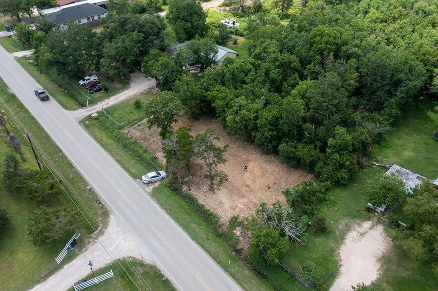 3902 Cedar Bayou Lynchburg Rd, Baytown, TX for sale - Other - Image 2 of 5