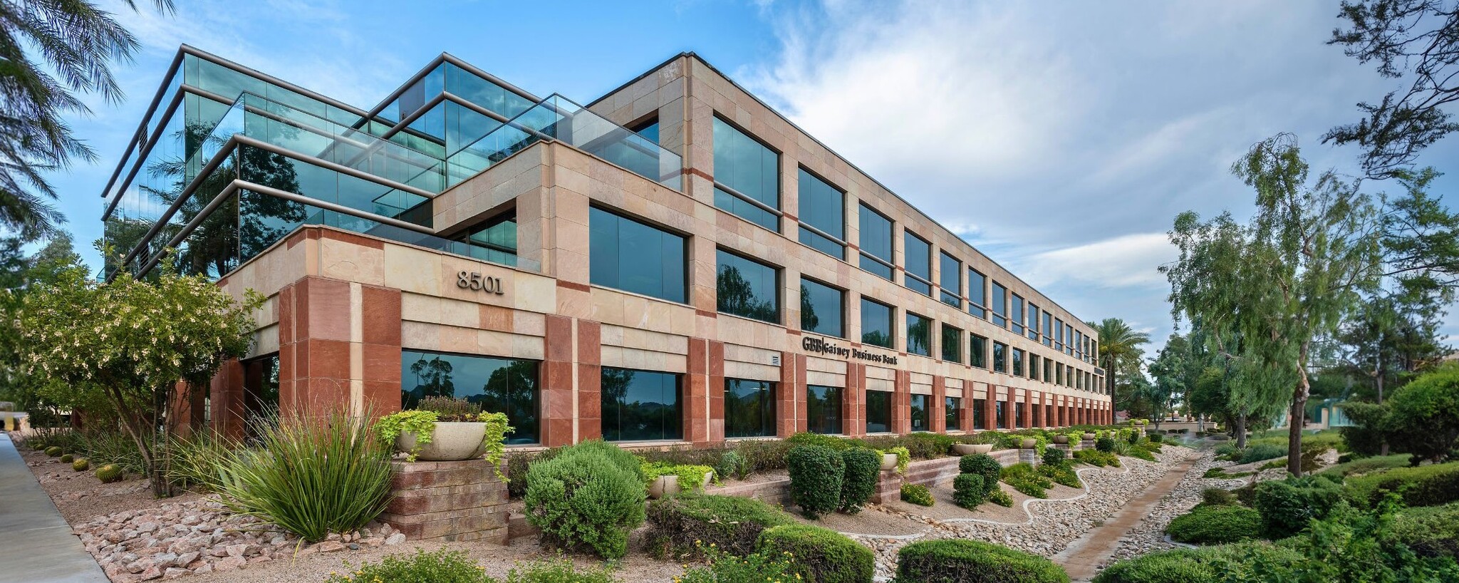 8501 N Scottsdale Rd, Scottsdale, AZ for sale Primary Photo- Image 1 of 1