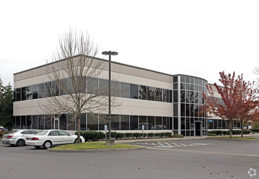 2590 Willamette Dr NE, Lacey, WA à vendre - Photo du bâtiment - Image 2 de 3