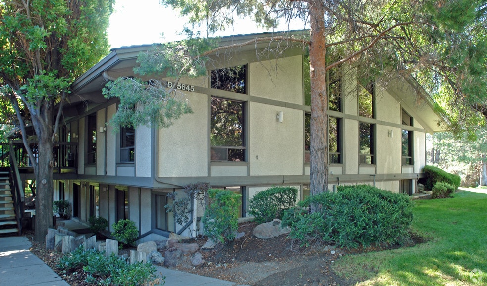 5620 Waterbury Way, Salt Lake City, UT à louer - Photo du bâtiment - Image 2 de 5