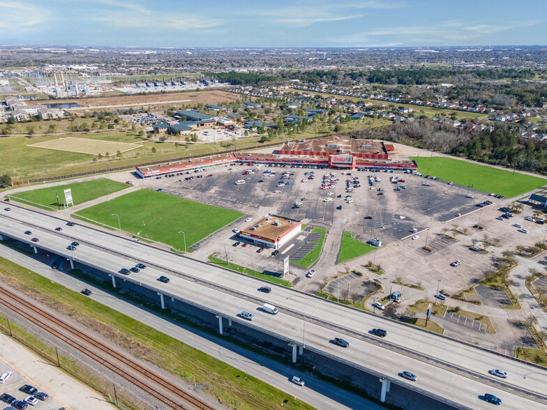 12309-12367 S Main St, Houston, TX for lease - Aerial - Image 3 of 22
