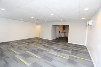 20285 Metcalf Ave, Bucyrus, KS for lease Interior Photo- Image 2 of 9