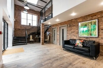 Packwood Lane, Lapworth for lease Interior Photo- Image 2 of 10