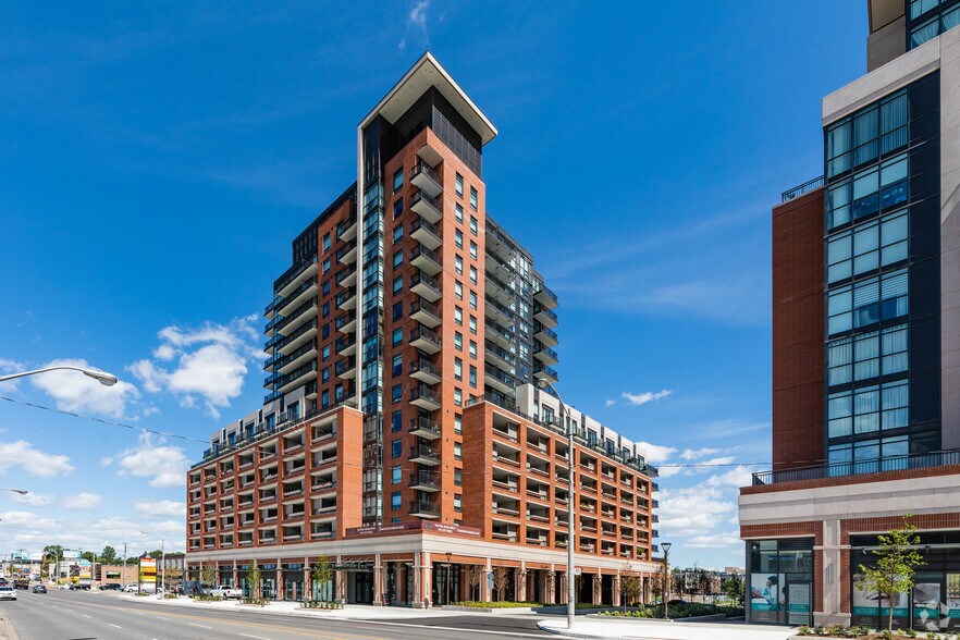 3091 Dufferin St, Toronto, ON à vendre - Photo principale - Image 1 de 4