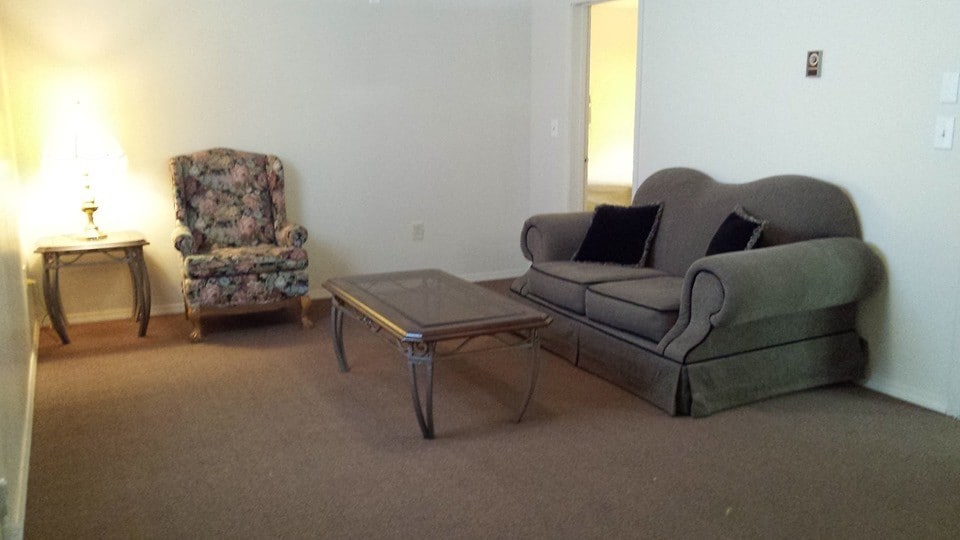 28 E Main St, Halliday, ND for sale - Interior Photo - Image 3 of 17