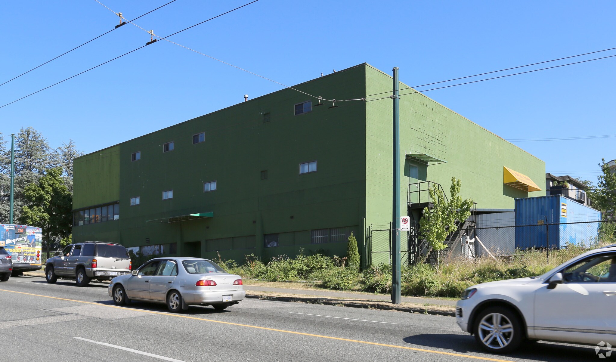 57 Lakewood Dr, Vancouver, BC for sale Primary Photo- Image 1 of 1